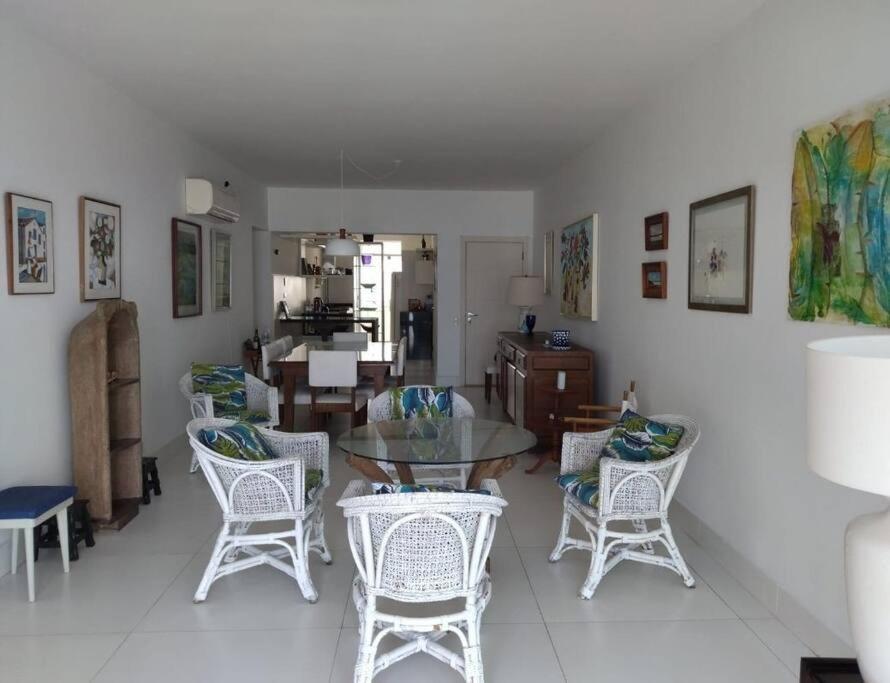 Apto De 3 Dorm De Frente Ao Mar Γκουαρούχα Εξωτερικό φωτογραφία